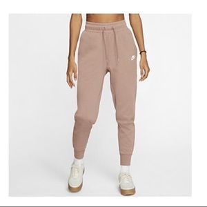 Nike Joggers